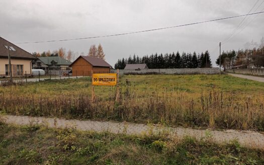 Sprzedam działkę budowlaną (REZERWACJA)